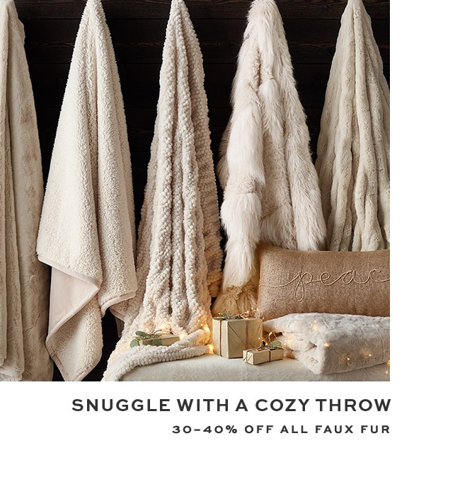 SNUGGLE WITH A COZY THROW
